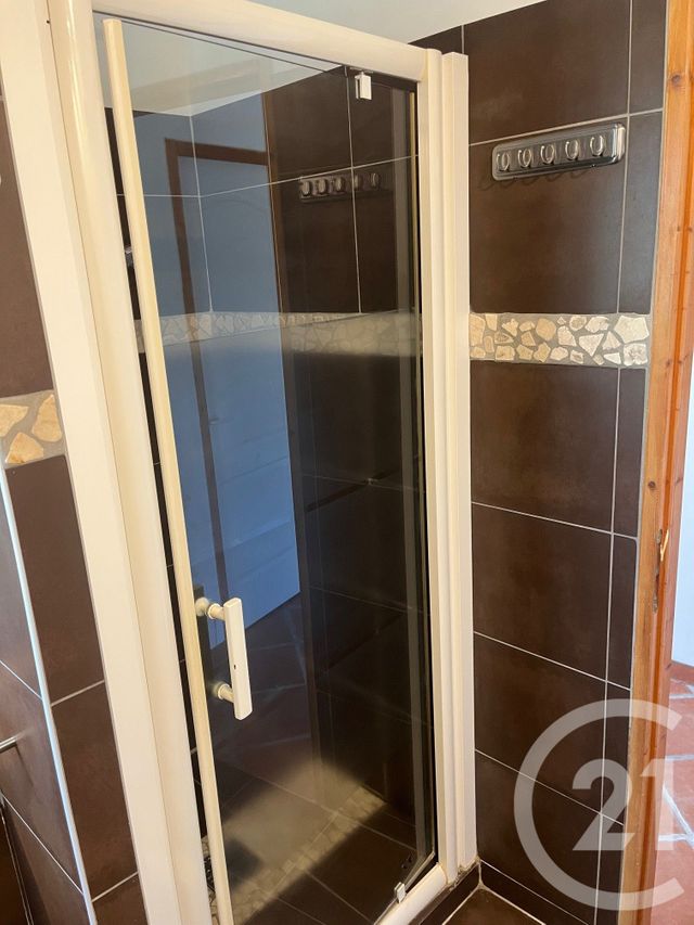 maison à louer - 3 pièces - 61.1 m2 - MONTAUD - 34 - LANGUEDOC-ROUSSILLON - Century 21 Jcd Immobilier