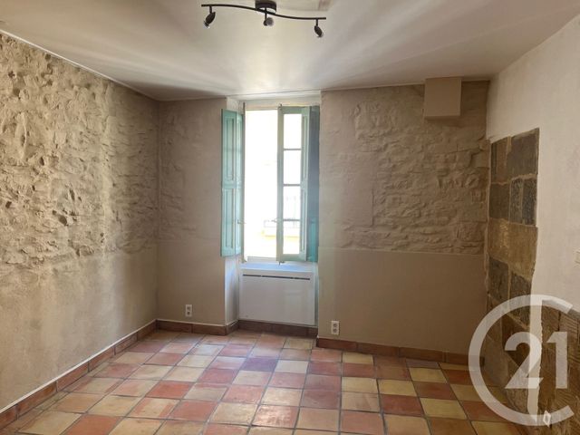 Appartement Studio à louer - 1 pièce - 24.65 m2 - LUNEL - 34 - LANGUEDOC-ROUSSILLON - Century 21 Jcd Immobilier