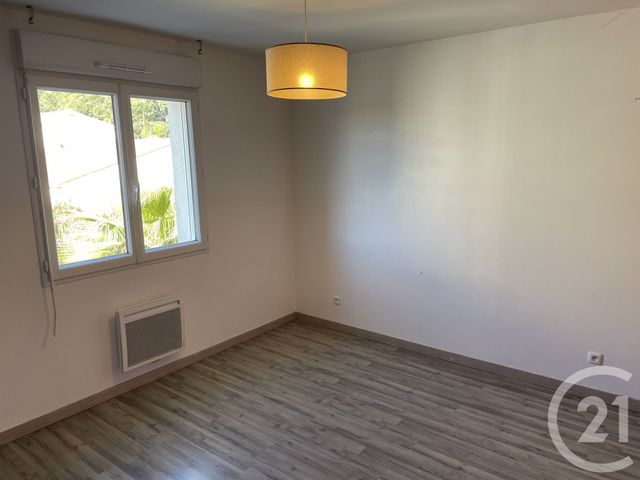 maison à louer - 4 pièces - 85.0 m2 - SOMMIERES - 30 - LANGUEDOC-ROUSSILLON - Century 21 Jcd Immobilier