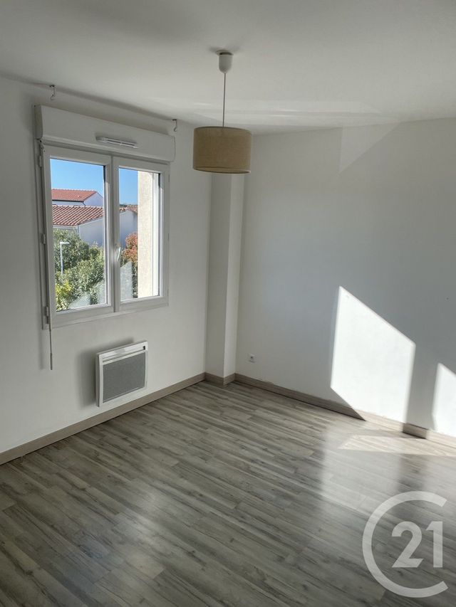 maison à louer - 4 pièces - 85.0 m2 - SOMMIERES - 30 - LANGUEDOC-ROUSSILLON - Century 21 Jcd Immobilier