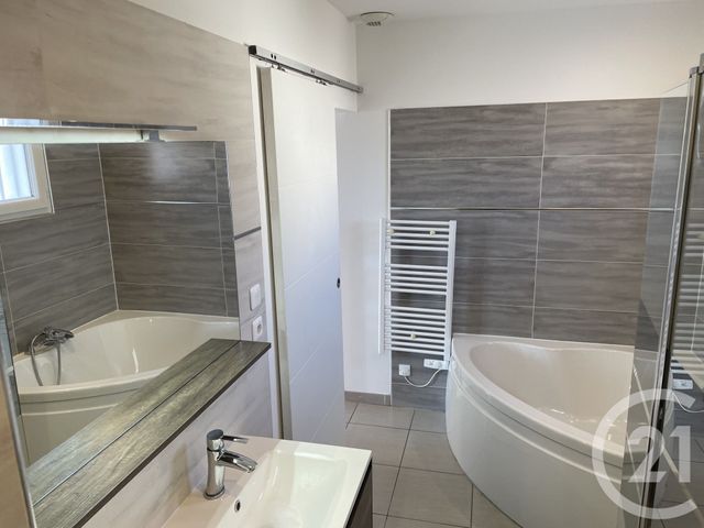 maison à louer - 4 pièces - 85.0 m2 - SOMMIERES - 30 - LANGUEDOC-ROUSSILLON - Century 21 Jcd Immobilier