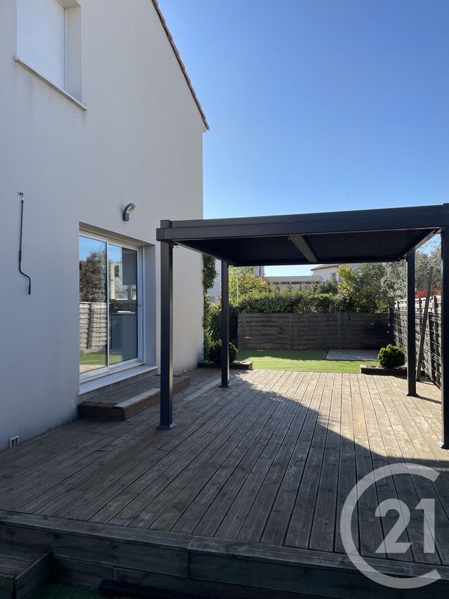 maison à louer - 4 pièces - 85.0 m2 - SOMMIERES - 30 - LANGUEDOC-ROUSSILLON - Century 21 Jcd Immobilier