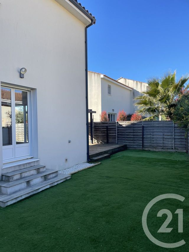 maison à louer - 4 pièces - 85.0 m2 - SOMMIERES - 30 - LANGUEDOC-ROUSSILLON - Century 21 Jcd Immobilier