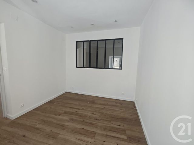 Appartement F3 à vendre - 3 pièces - 56.12 m2 - ST HIPPOLYTE DU FORT - 30 - LANGUEDOC-ROUSSILLON - Century 21 Jcd Immobilier