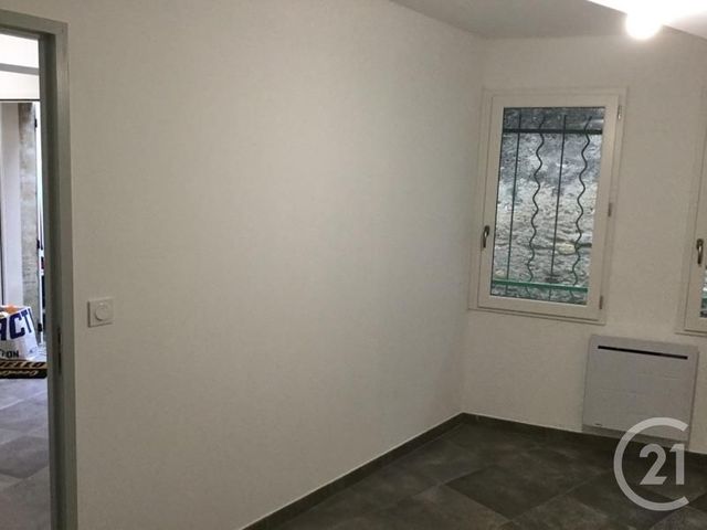 Appartement F2 à louer - 2 pièces - 36.76 m2 - AUBAIS - 30 - LANGUEDOC-ROUSSILLON - Century 21 Jcd Immobilier