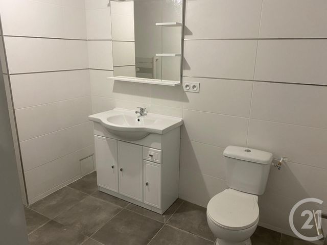 Appartement F2 à louer - 2 pièces - 36.76 m2 - AUBAIS - 30 - LANGUEDOC-ROUSSILLON - Century 21 Jcd Immobilier