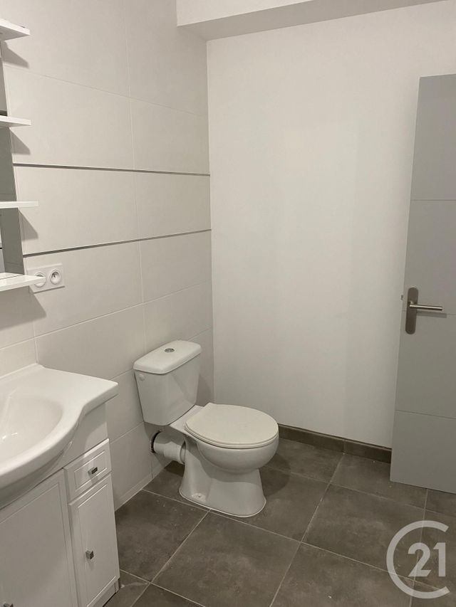 Appartement F2 à louer - 2 pièces - 36.76 m2 - AUBAIS - 30 - LANGUEDOC-ROUSSILLON - Century 21 Jcd Immobilier