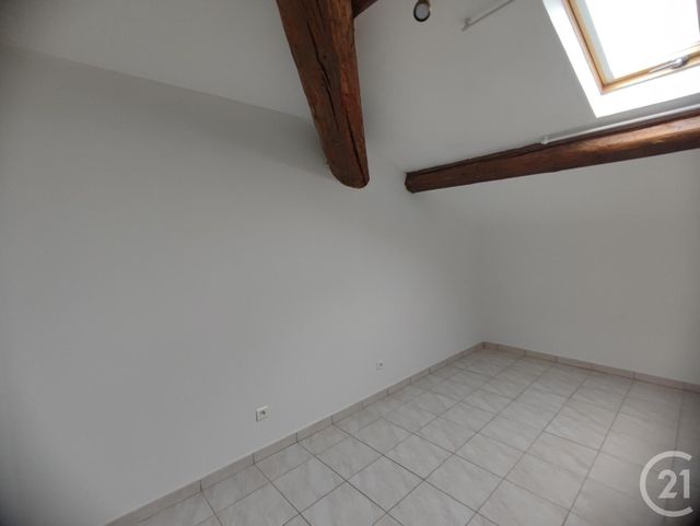 Appartement F3 à louer - 4 pièces - 90.54 m2 - ST CLEMENT - 30 - LANGUEDOC-ROUSSILLON - Century 21 Jcd Immobilier
