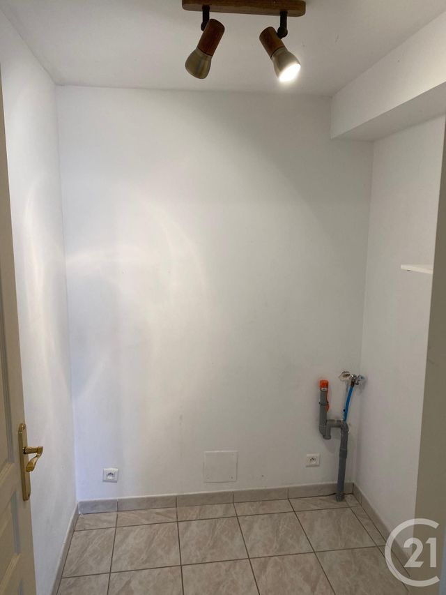 Appartement F3 à louer - 4 pièces - 90.54 m2 - ST CLEMENT - 30 - LANGUEDOC-ROUSSILLON - Century 21 Jcd Immobilier