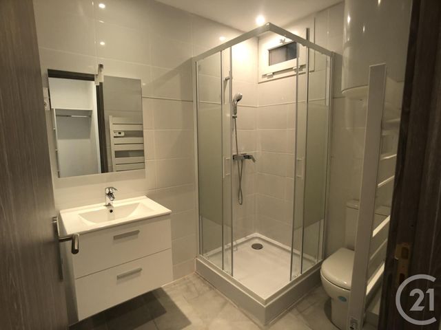 Appartement F2 à louer - 2 pièces - 32.09 m2 - NIMES - 30 - LANGUEDOC-ROUSSILLON - Century 21 Jcd Immobilier