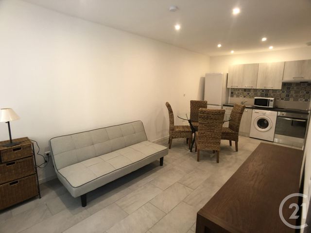 Appartement F2 à louer - 2 pièces - 32.09 m2 - NIMES - 30 - LANGUEDOC-ROUSSILLON - Century 21 Jcd Immobilier