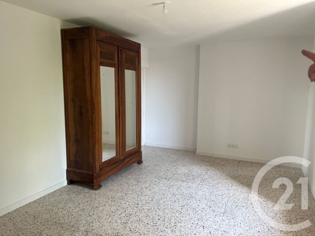 maison à louer - 5 pièces - 162.6 m2 - MONTMIRAT - 30 - LANGUEDOC-ROUSSILLON - Century 21 Jcd Immobilier