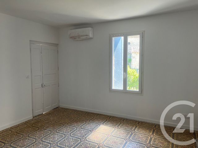 maison à louer - 5 pièces - 162.6 m2 - MONTMIRAT - 30 - LANGUEDOC-ROUSSILLON - Century 21 Jcd Immobilier