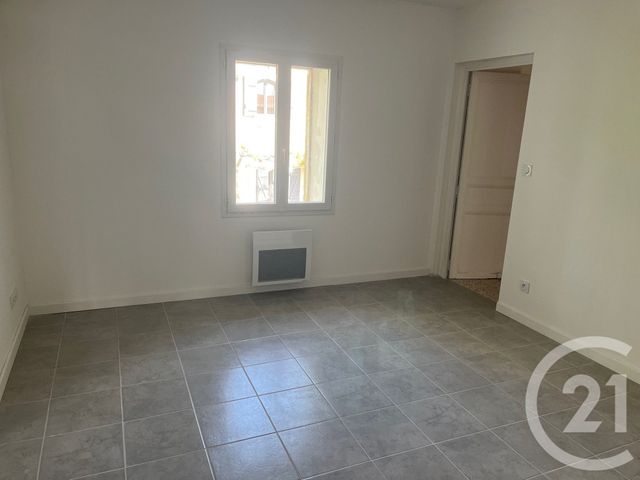 maison à louer - 5 pièces - 162.6 m2 - MONTMIRAT - 30 - LANGUEDOC-ROUSSILLON - Century 21 Jcd Immobilier