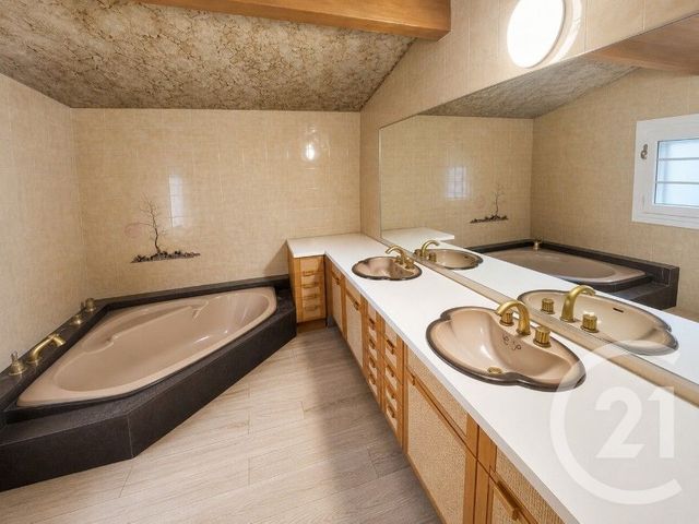 maison à vendre - 6 pièces - 164.6 m2 - CLARENSAC - 30 - LANGUEDOC-ROUSSILLON - Century 21 Jcd Immobilier