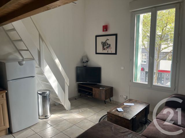 Appartement F2 à louer - 2 pièces - 32.5 m2 - LUNEL - 34 - LANGUEDOC-ROUSSILLON - Century 21 Jcd Immobilier