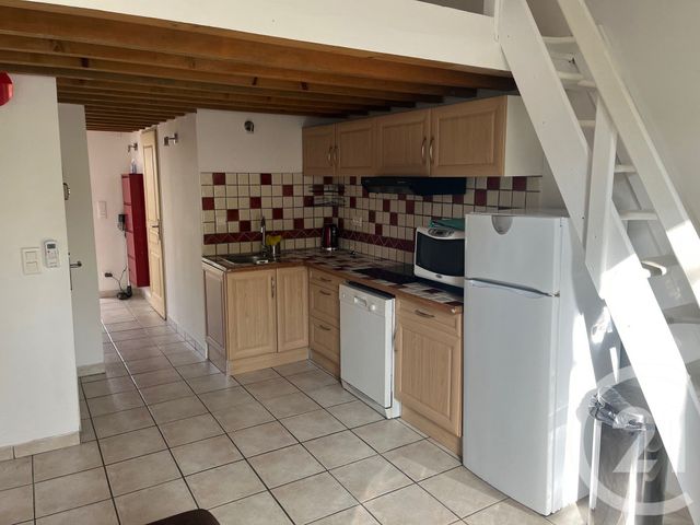 Appartement F2 à louer - 2 pièces - 32.5 m2 - LUNEL - 34 - LANGUEDOC-ROUSSILLON - Century 21 Jcd Immobilier