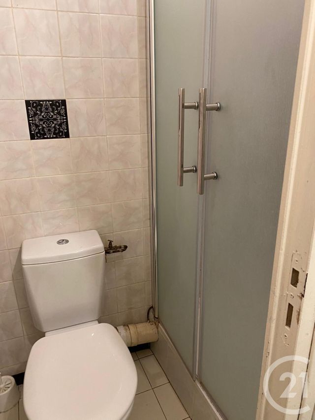 Appartement F1 à louer - 1 pièce - 37.1 m2 - SOMMIERES - 30 - LANGUEDOC-ROUSSILLON - Century 21 Jcd Immobilier