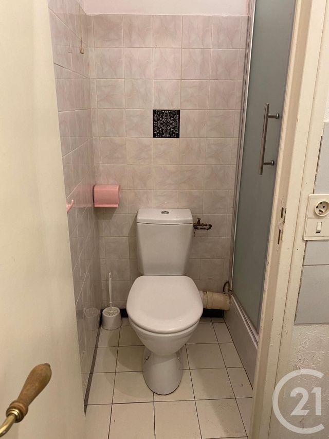 Appartement F1 à louer - 1 pièce - 37.1 m2 - SOMMIERES - 30 - LANGUEDOC-ROUSSILLON - Century 21 Jcd Immobilier