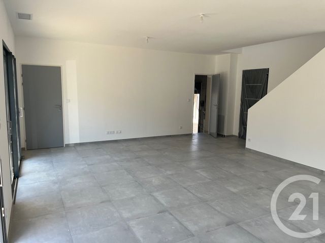 maison à louer - 5 pièces - 107.01 m2 - VERGEZE - 30 - LANGUEDOC-ROUSSILLON - Century 21 Jcd Immobilier