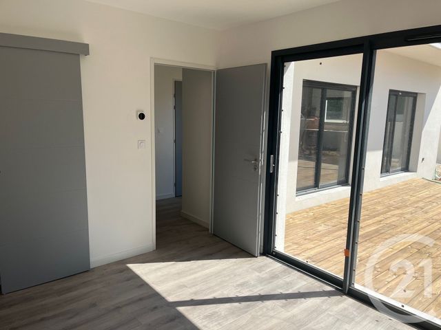 maison à louer - 5 pièces - 107.01 m2 - VERGEZE - 30 - LANGUEDOC-ROUSSILLON - Century 21 Jcd Immobilier