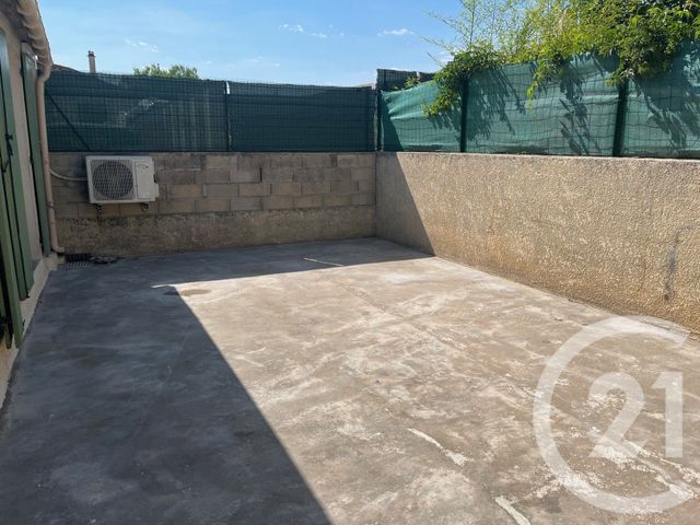 maison à louer - 4 pièces - 78.6 m2 - MONTMIRAT - 30 - LANGUEDOC-ROUSSILLON - Century 21 Jcd Immobilier
