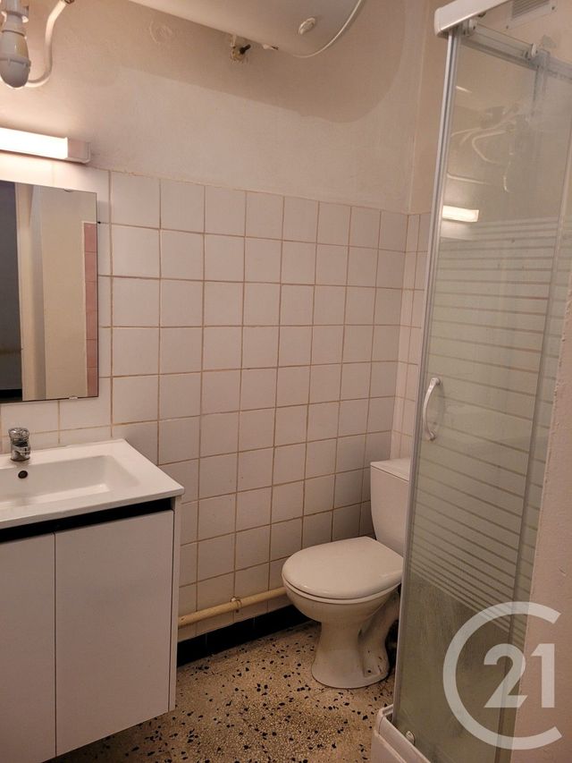 Appartement F2 à louer - 2 pièces - 45.18 m2 - SOMMIERES - 30 - LANGUEDOC-ROUSSILLON - Century 21 Jcd Immobilier