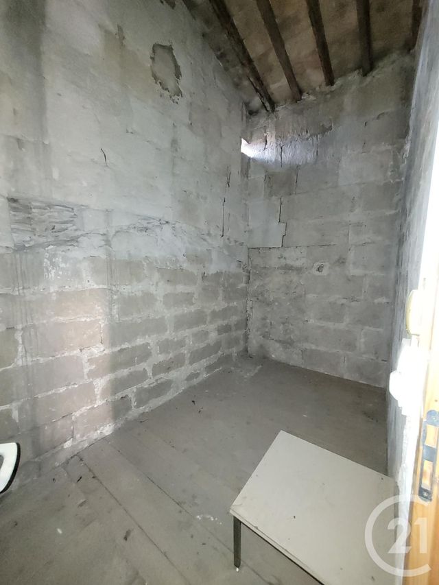 Appartement F2 à louer - 2 pièces - 45.18 m2 - SOMMIERES - 30 - LANGUEDOC-ROUSSILLON - Century 21 Jcd Immobilier