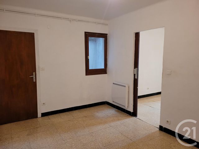 Appartement F2 à louer - 2 pièces - 45.18 m2 - SOMMIERES - 30 - LANGUEDOC-ROUSSILLON - Century 21 Jcd Immobilier