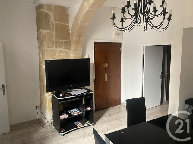 Appartement F2 à louer - 2 pièces - 36.7 m2 - SOMMIERES - 30 - LANGUEDOC-ROUSSILLON - Century 21 Jcd Immobilier