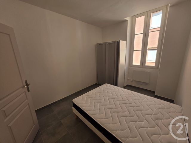 Appartement F2 à louer - 2 pièces - 31.81 m2 - NIMES - 30 - LANGUEDOC-ROUSSILLON - Century 21 Jcd Immobilier