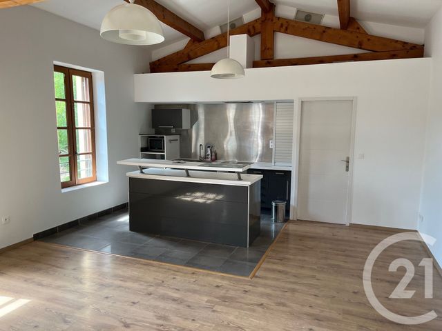 Appartement F4 à louer - 4 pièces - 115.8 m2 - SOMMIERES - 30 - LANGUEDOC-ROUSSILLON - Century 21 Jcd Immobilier