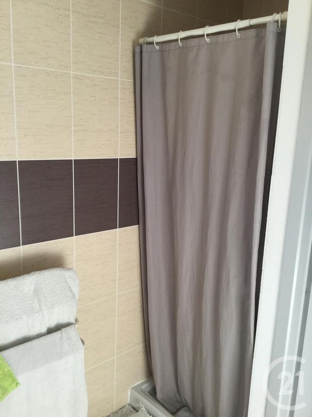 Appartement F3 à louer - 3 pièces - 72.91 m2 - CONGENIES - 30 - LANGUEDOC-ROUSSILLON - Century 21 Jcd Immobilier