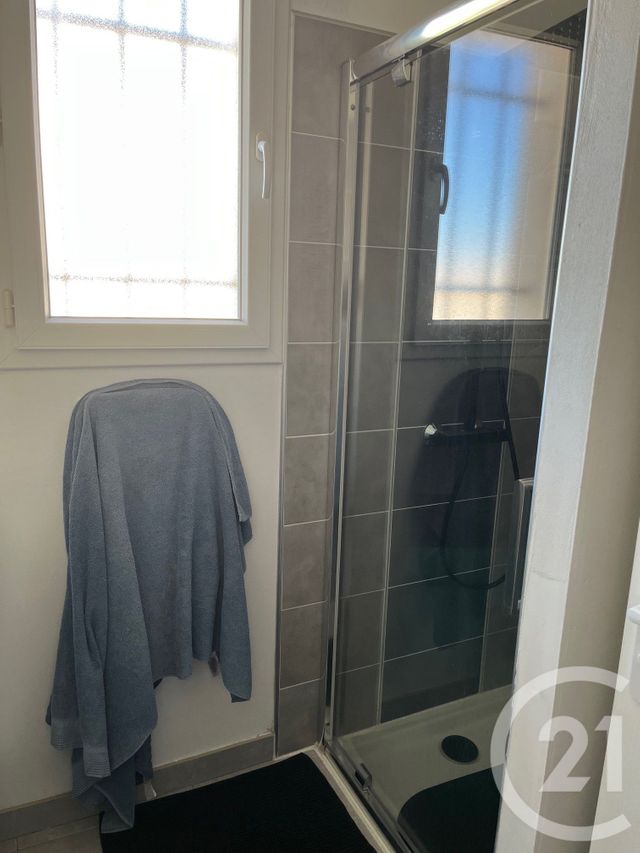 maison à louer - 4 pièces - 76.52 m2 - MONTPEZAT - 30 - LANGUEDOC-ROUSSILLON - Century 21 Jcd Immobilier