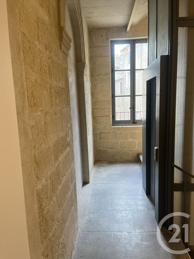 Appartement F2 à louer - 2 pièces - 50.28 m2 - SOMMIERES - 30 - LANGUEDOC-ROUSSILLON - Century 21 Jcd Immobilier