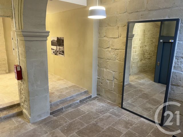 Appartement F2 à louer - 2 pièces - 50.28 m2 - SOMMIERES - 30 - LANGUEDOC-ROUSSILLON - Century 21 Jcd Immobilier