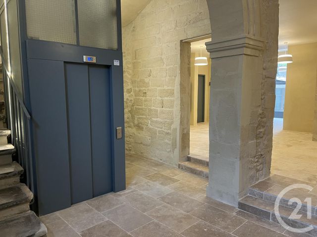 Appartement F2 à louer - 2 pièces - 50.28 m2 - SOMMIERES - 30 - LANGUEDOC-ROUSSILLON - Century 21 Jcd Immobilier