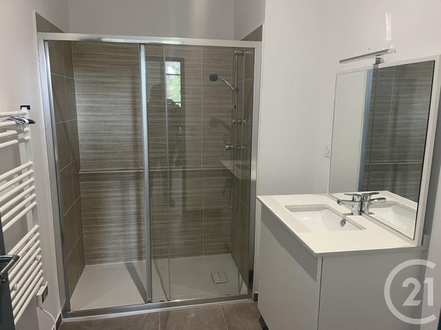 Appartement F2 à louer - 2 pièces - 50.28 m2 - SOMMIERES - 30 - LANGUEDOC-ROUSSILLON - Century 21 Jcd Immobilier