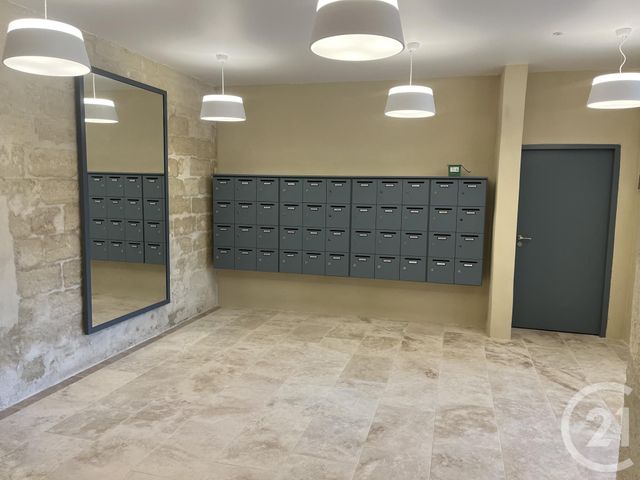 Appartement F2 à louer - 2 pièces - 50.28 m2 - SOMMIERES - 30 - LANGUEDOC-ROUSSILLON - Century 21 Jcd Immobilier