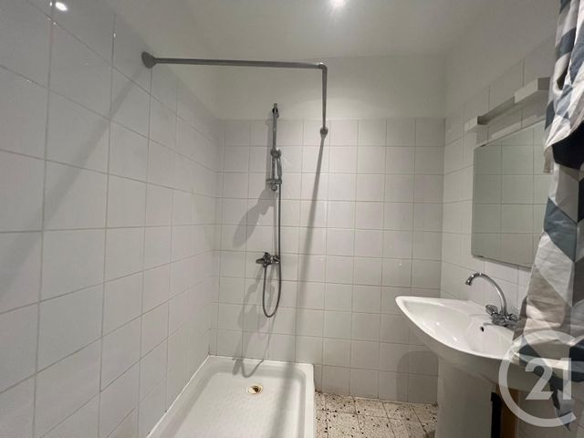 Appartement F3 à louer - 3 pièces - 48.67 m2 - QUISSAC - 30 - LANGUEDOC-ROUSSILLON - Century 21 Jcd Immobilier