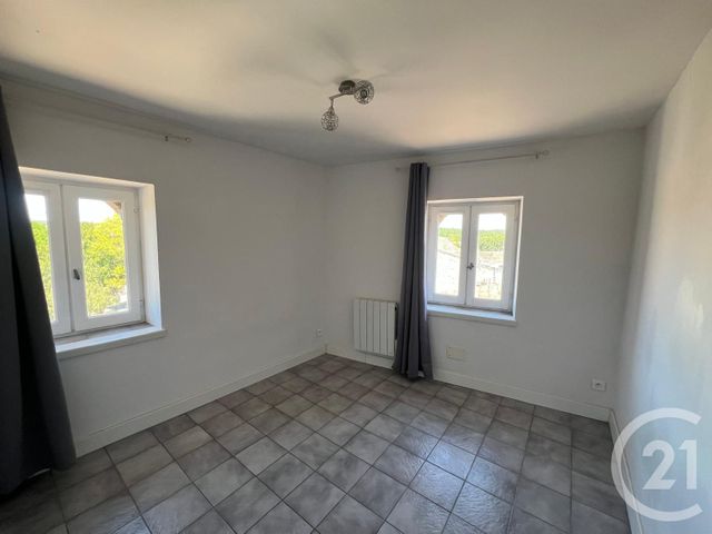 Appartement F2 à louer - 2 pièces - 36.38 m2 - QUISSAC - 30 - LANGUEDOC-ROUSSILLON - Century 21 Jcd Immobilier