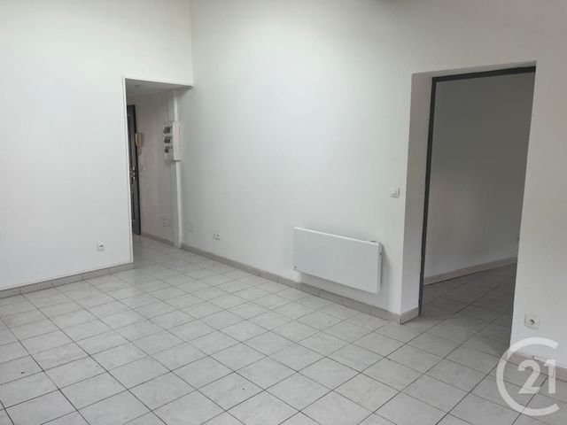 Appartement F3 à louer - 3 pièces - 50.8 m2 - ST HIPPOLYTE DU FORT - 30 - LANGUEDOC-ROUSSILLON - Century 21 Jcd Immobilier