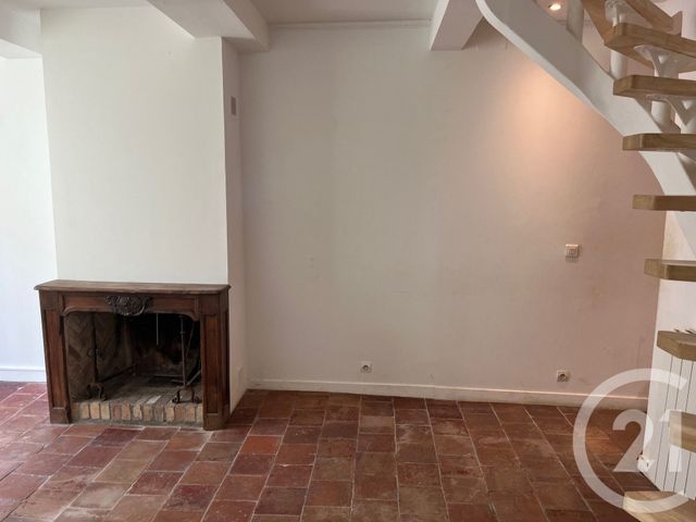 Appartement F3 à louer - 3 pièces - 83.0 m2 - ST HIPPOLYTE DU FORT - 30 - LANGUEDOC-ROUSSILLON - Century 21 Jcd Immobilier