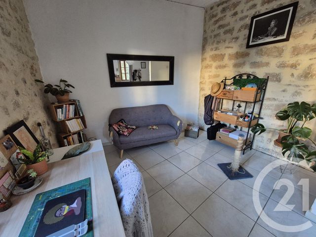 maison à louer - 4 pièces - 77.0 m2 - SAUSSINES - 34 - LANGUEDOC-ROUSSILLON - Century 21 Jcd Immobilier