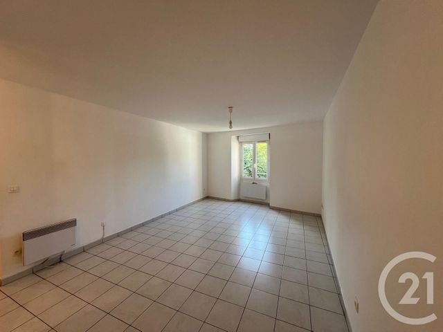 Appartement F3 à louer - 3 pièces - 65.07 m2 - ST HIPPOLYTE DU FORT - 30 - LANGUEDOC-ROUSSILLON - Century 21 Jcd Immobilier