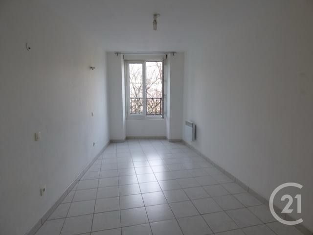Appartement F3 à louer - 3 pièces - 65.07 m2 - ST HIPPOLYTE DU FORT - 30 - LANGUEDOC-ROUSSILLON - Century 21 Jcd Immobilier
