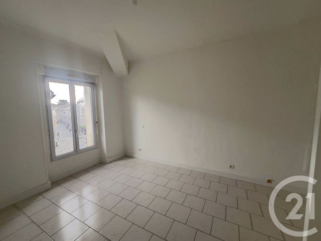 Appartement F3 à louer - 3 pièces - 53.2 m2 - QUISSAC - 30 - LANGUEDOC-ROUSSILLON - Century 21 Jcd Immobilier