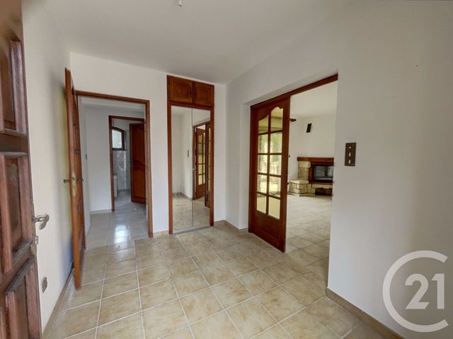 maison à louer - 4 pièces - 141.8 m2 - ST CHRISTOL LES ALES - 30 - LANGUEDOC-ROUSSILLON - Century 21 Jcd Immobilier