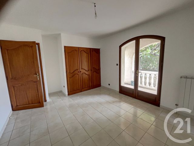 maison à louer - 4 pièces - 141.8 m2 - ST CHRISTOL LES ALES - 30 - LANGUEDOC-ROUSSILLON - Century 21 Jcd Immobilier