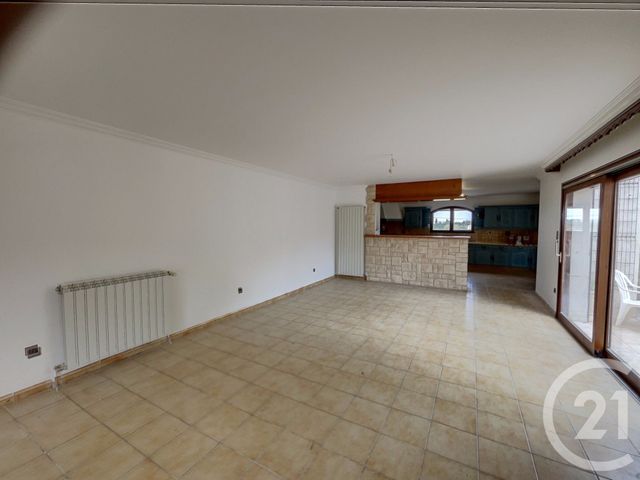 maison à louer - 4 pièces - 141.8 m2 - ST CHRISTOL LES ALES - 30 - LANGUEDOC-ROUSSILLON - Century 21 Jcd Immobilier